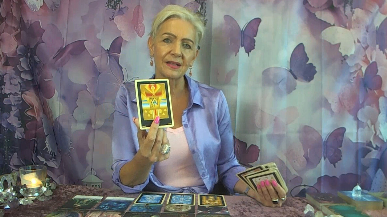 Daily Horoscope 17-10-2025 Portal Opens to A Whole New You!