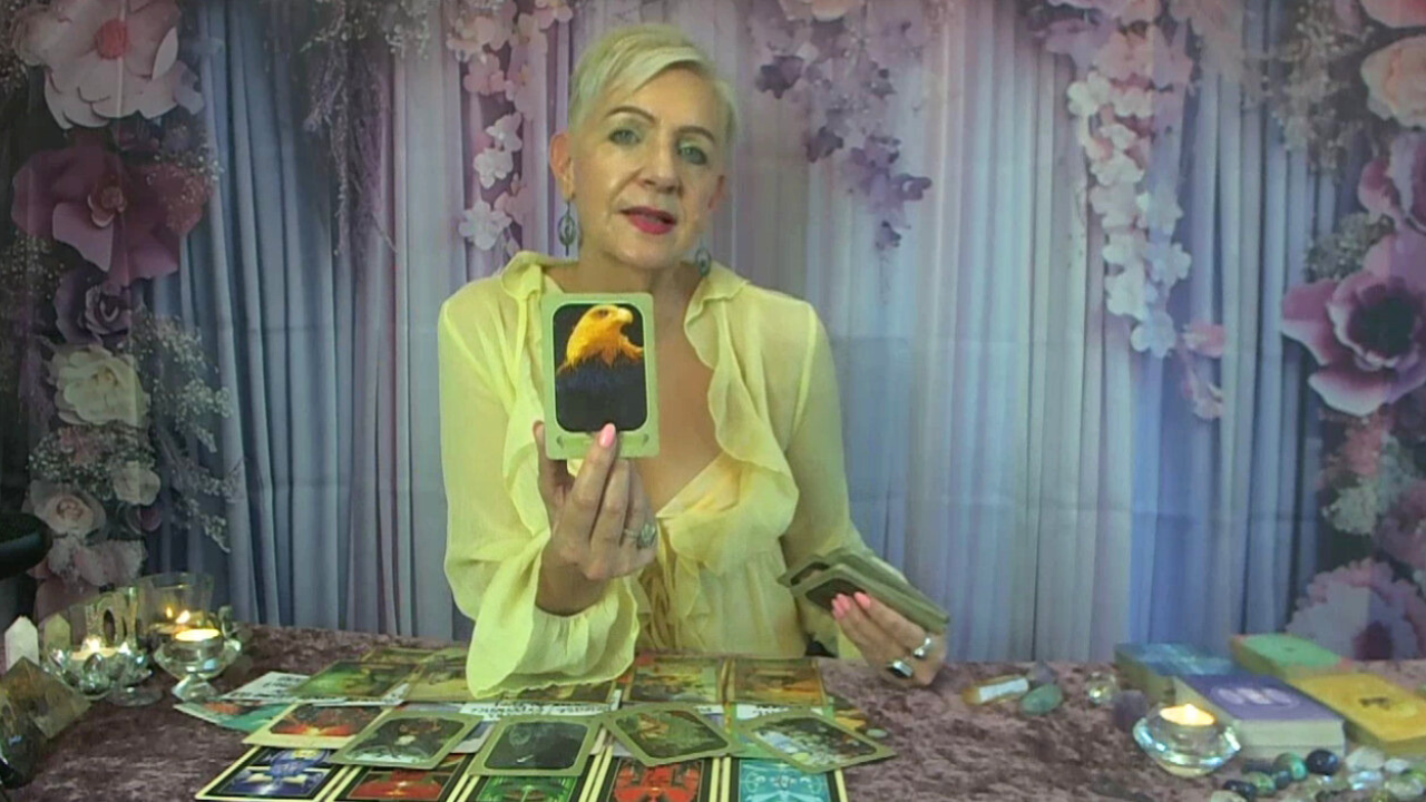 Daily Horoscope 17-11-2025 Keep the Faith Everything is Going to Turn Around